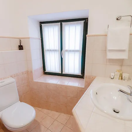 Pri Zabarju Gostinjska kuća