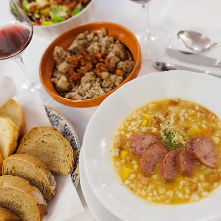 Gostinjska kuća Pri Zabarju